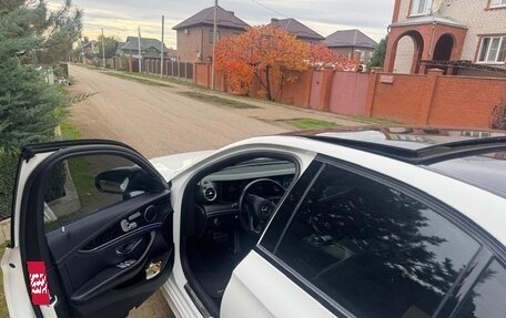 Mercedes-Benz E-Класс, 2016 год, 3 000 000 рублей, 8 фотография