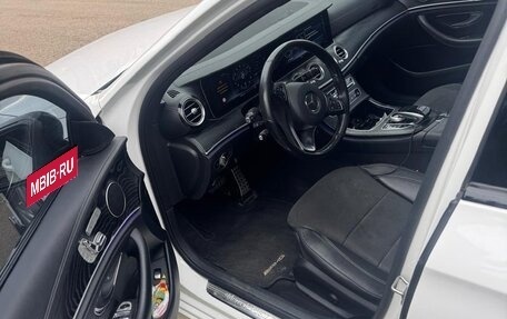 Mercedes-Benz E-Класс, 2016 год, 3 000 000 рублей, 7 фотография