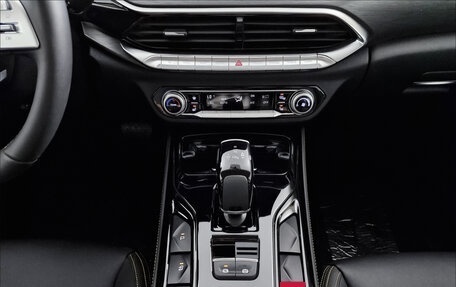 FAW Bestune T77, 2024 год, 2 124 000 рублей, 24 фотография