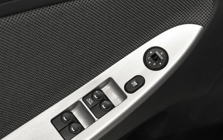 Hyundai Solaris II рестайлинг, 2013 год, 774 700 рублей, 7 фотография