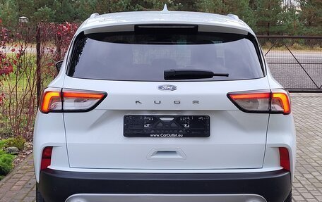 Ford Kuga III, 2020 год, 1 640 000 рублей, 6 фотография