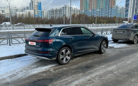 Audi e-tron I, 2020 год, 6 000 000 рублей, 10 фотография