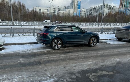 Audi e-tron I, 2020 год, 6 000 000 рублей, 11 фотография