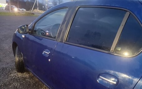 Renault Logan II, 2016 год, 800 000 рублей, 5 фотография