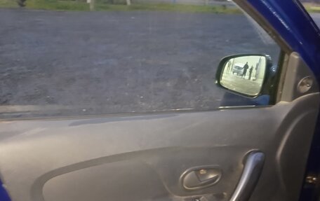 Renault Logan II, 2016 год, 800 000 рублей, 8 фотография