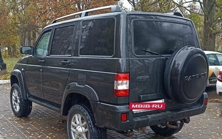 ЛуАЗ Patriot, 2013 год, 700 000 рублей, 3 фотография