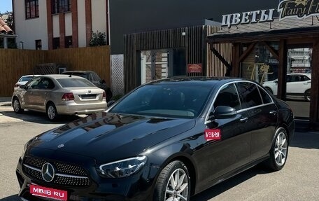 Mercedes-Benz E-Класс, 2021 год, 4 770 000 рублей, 1 фотография