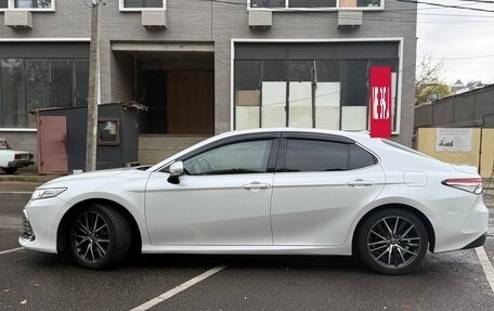 Toyota Camry, 2021 год, 2 950 000 рублей, 6 фотография