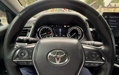 Toyota Camry, 2021 год, 2 950 000 рублей, 16 фотография