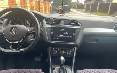 Volkswagen Tiguan II, 2020 год, 2 340 000 рублей, 6 фотография