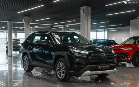 Toyota RAV4, 2025 год, 4 300 000 рублей, 2 фотография