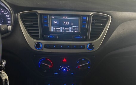 Hyundai Solaris II рестайлинг, 2017 год, 1 079 000 рублей, 14 фотография