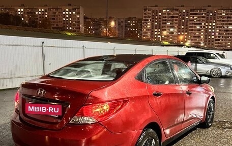 Hyundai Solaris II рестайлинг, 2012 год, 400 000 рублей, 5 фотография