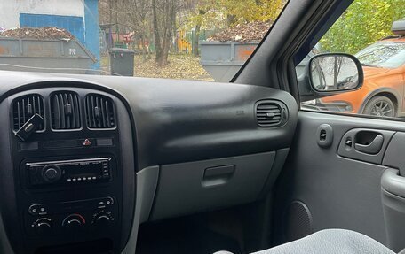 Dodge Caravan IV, 2005 год, 490 000 рублей, 21 фотография