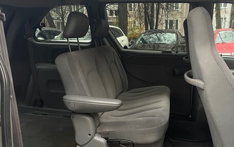 Dodge Caravan IV, 2005 год, 490 000 рублей, 24 фотография