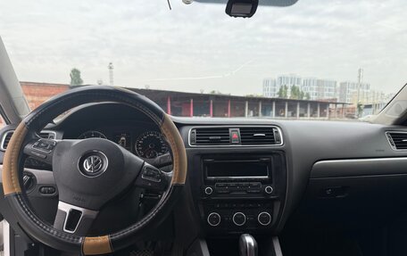 Volkswagen Jetta VI, 2012 год, 595 000 рублей, 14 фотография