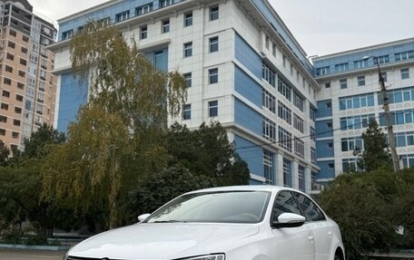 Volkswagen Jetta VI, 2012 год, 595 000 рублей, 5 фотография