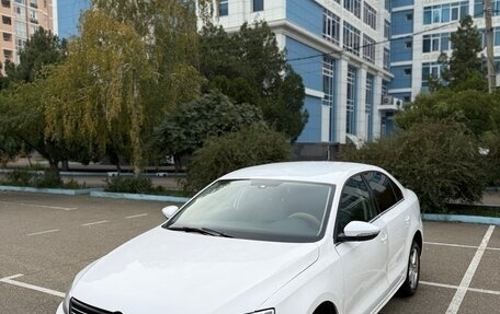 Volkswagen Jetta VI, 2012 год, 595 000 рублей, 4 фотография