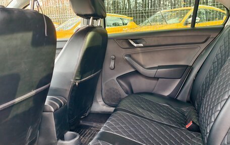 Skoda Rapid I, 2017 год, 745 000 рублей, 26 фотография