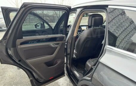 Volkswagen Touareg III, 2021 год, 5 200 000 рублей, 3 фотография