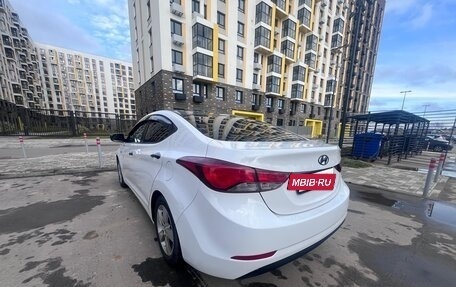 Hyundai Elantra V, 2015 год, 955 000 рублей, 5 фотография