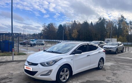 Hyundai Elantra V, 2015 год, 955 000 рублей, 2 фотография