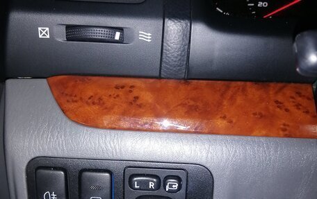 Toyota Land Cruiser Prado 120 рестайлинг, 2008 год, 2 000 000 рублей, 9 фотография