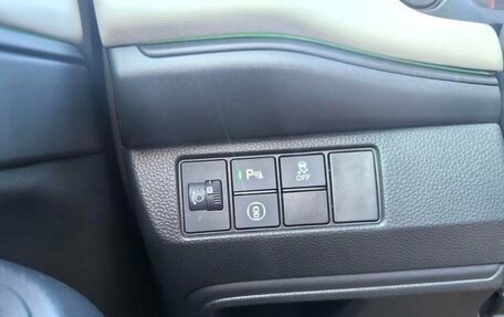 Honda Vezel, 2022 год, 1 545 000 рублей, 11 фотография