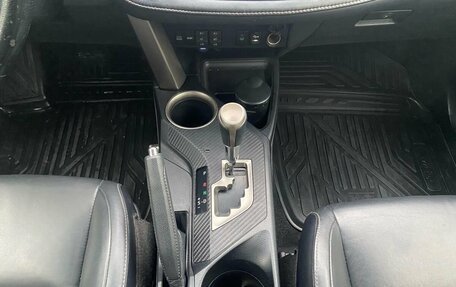 Toyota RAV4, 2015 год, 1 719 000 рублей, 10 фотография