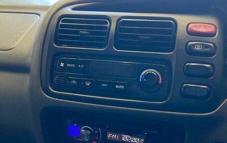 Suzuki Escudo III, 2000 год, 600 000 рублей, 9 фотография