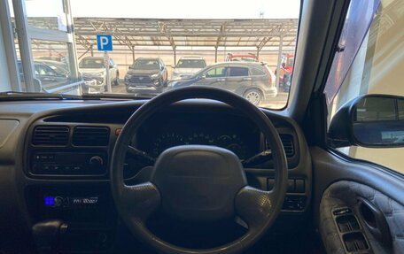 Suzuki Escudo III, 2000 год, 600 000 рублей, 12 фотография