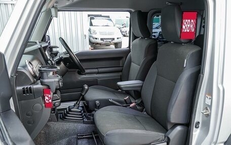 Suzuki Jimny, 2021 год, 2 950 000 рублей, 7 фотография