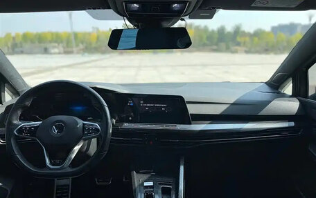 Volkswagen Golf VIII, 2021 год, 1 975 998 рублей, 8 фотография