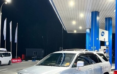 Lexus RX IV рестайлинг, 2000 год, 1 800 000 рублей, 1 фотография