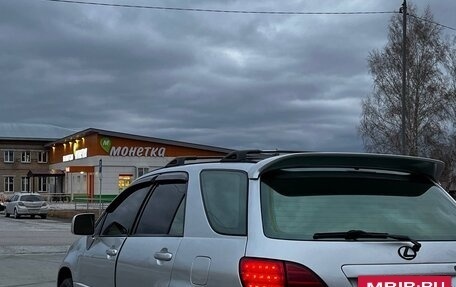 Lexus RX IV рестайлинг, 2000 год, 1 800 000 рублей, 8 фотография