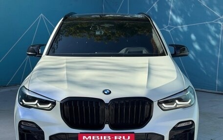 BMW X5, 2020 год, 6 035 000 рублей, 2 фотография