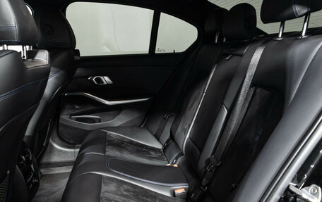 BMW 3 серия, 2019 год, 3 190 000 рублей, 10 фотография