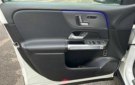 Mercedes-Benz GLB, 2020 год, 3 250 000 рублей, 13 фотография