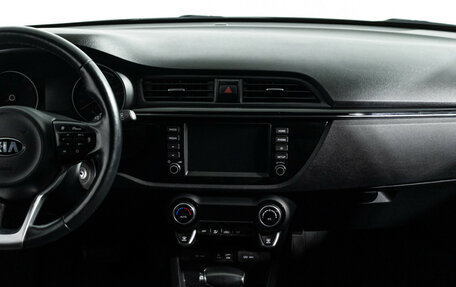 KIA Rio IV, 2018 год, 1 799 700 рублей, 14 фотография