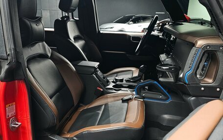 Ford Bronco, 2022 год, 7 977 771 рублей, 9 фотография