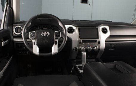 Toyota Tundra II, 2019 год, 5 670 000 рублей, 5 фотография