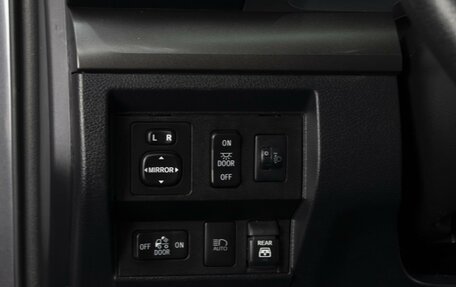 Toyota Tundra II, 2019 год, 5 670 000 рублей, 18 фотография