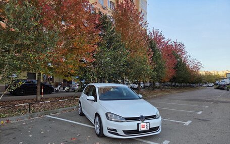 Volkswagen Golf VII, 2014 год, 1 350 000 рублей, 2 фотография