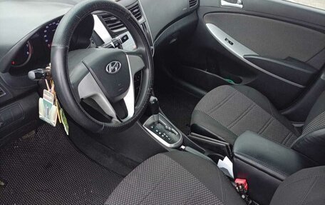 Hyundai Solaris II рестайлинг, 2014 год, 650 000 рублей, 13 фотография