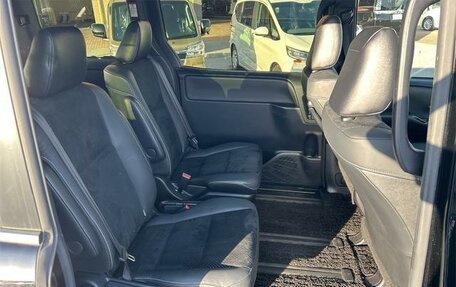 Toyota Voxy, 2022 год, 2 400 005 рублей, 11 фотография