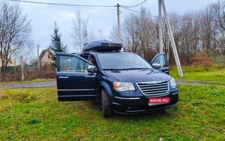 Chrysler Voyager IV, 2008 год, 900 000 рублей, 1 фотография