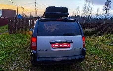 Chrysler Voyager IV, 2008 год, 900 000 рублей, 19 фотография