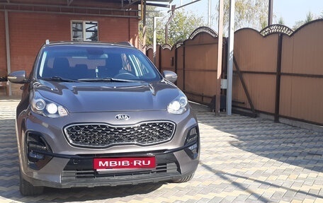 KIA Sportage IV рестайлинг, 2018 год, 1 900 000 рублей, 1 фотография