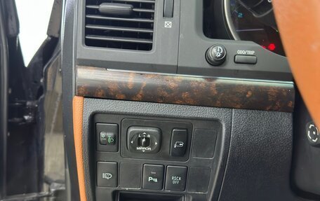 Toyota Land Cruiser 200, 2010 год, 3 000 000 рублей, 17 фотография