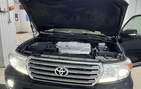 Toyota Land Cruiser 200, 2010 год, 3 000 000 рублей, 20 фотография